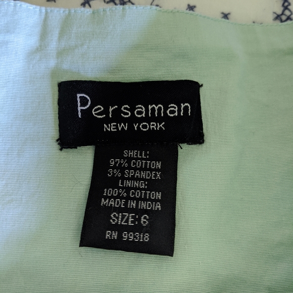 NWOT Embroidered Strawberry Skirt - Picture 4 of 4